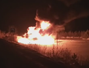 Под Краснотурьинском сгорел бензовоз с 32 тоннами топлива