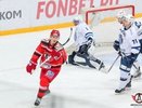 «Автомобилист» разобрался с минским «Динамо» и вернулся на первое место