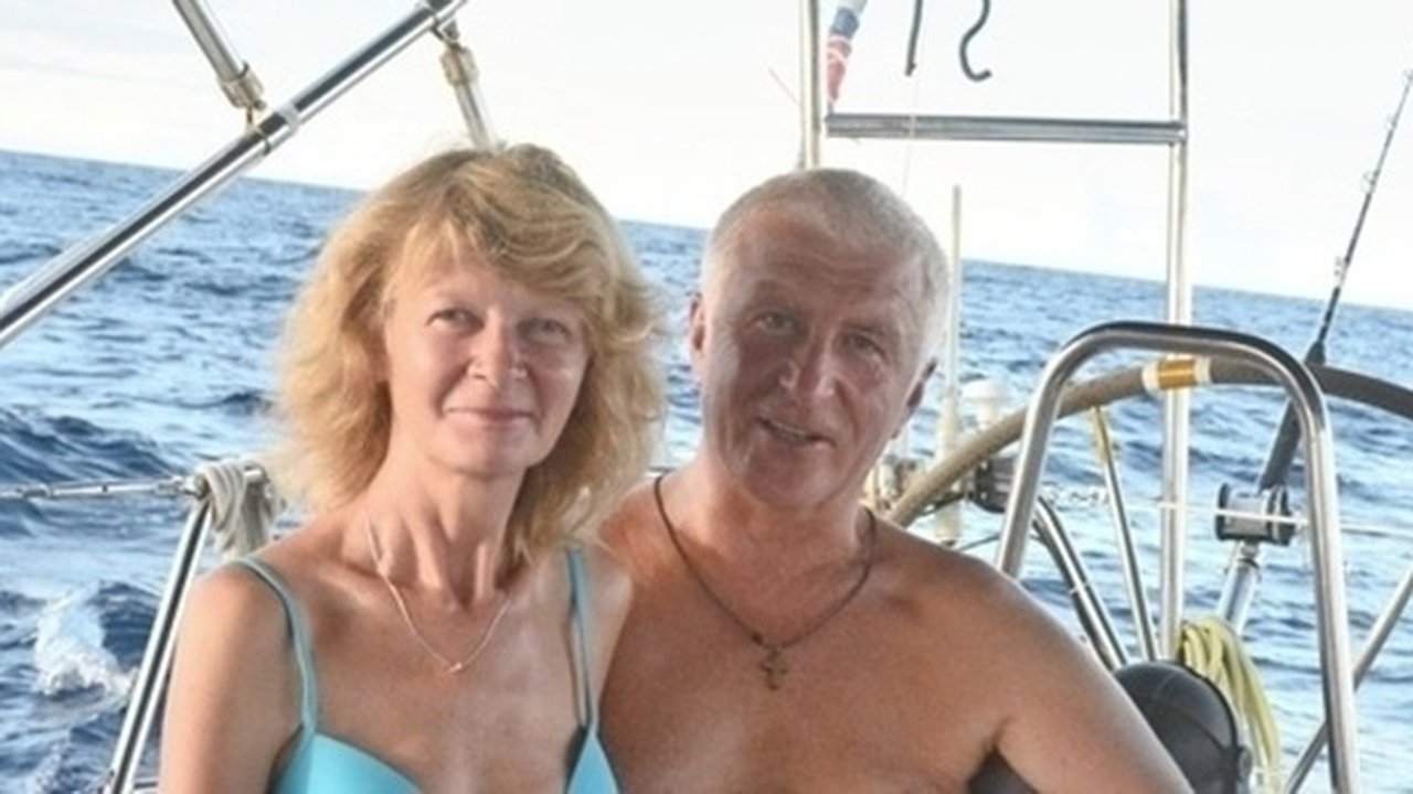 Главная картинка новости: Супруги Колмогоровы из Екатеринбурга совершили кругосветное путешествие на яхте