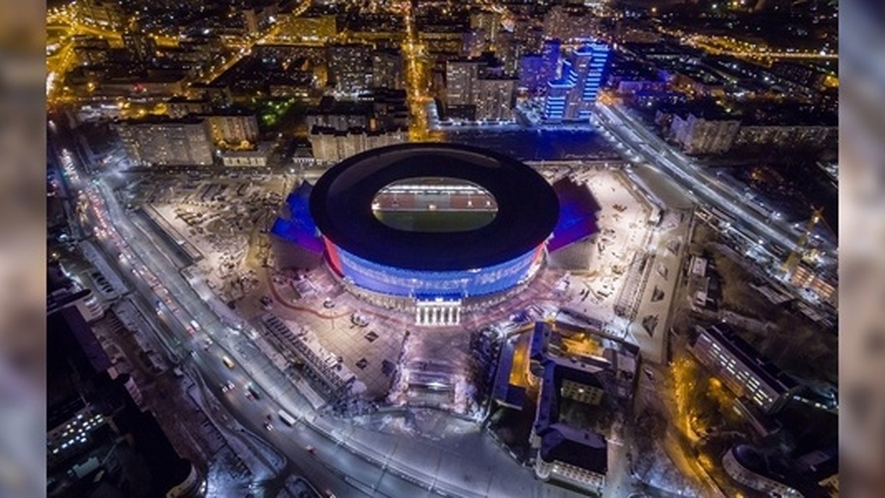 Главная картинка новости: Из-за футбольного матча в Екатеринбурге перекроют движение на улице Ключевской