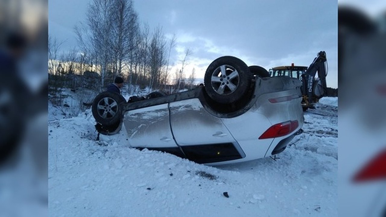 Главная картинка новости: «Выхватил руль у жены, чтобы сбить»: на Урале конфликт мужчины и двух подростков обернулся гибелью одного из школьников