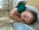 Ищем родителей! В центре Екатеринбурга обнаружили одинокого малыша