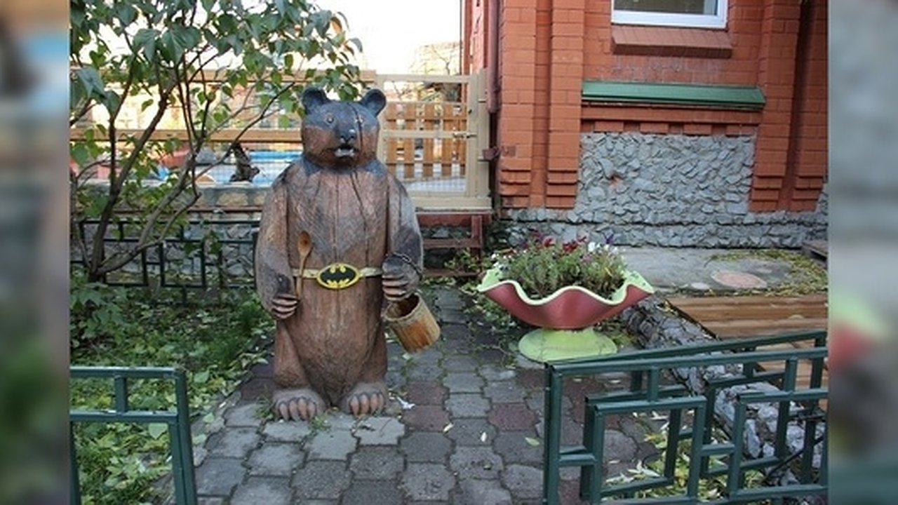 Главная картинка новости: Поближе к водоемам и ТЦ: в Екатеринбурге собрались переносить зоопарк