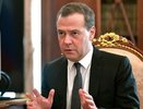 Медведев объявил о повышении пенсионного возраста в России с 2019 года