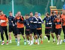 Первая тренировка у Парфенова: футбольный «Урал» вышел из отпуска