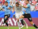 Уралец Смольников получил красную карточку, а Россия впервые проиграла на ЧМ-2018