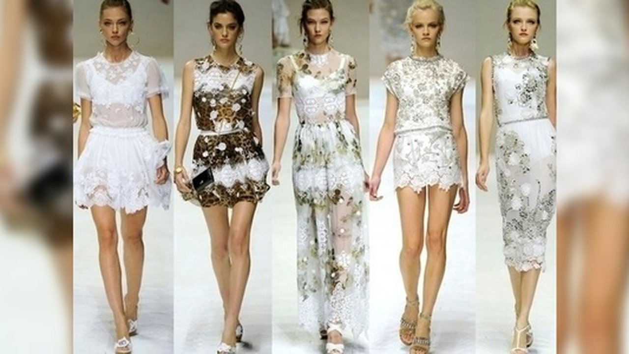 Главная картинка новости: Кружевные платья – актуально во все времена