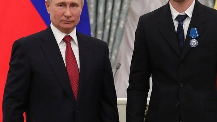 Главная картинка новости: Владимир Путин вручил ордена Игнашевичу, Акинфееву и Черчесову