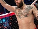 Александра Емельяненко увезли в больницу после боя с американцем Тони Джонсоном в Москве