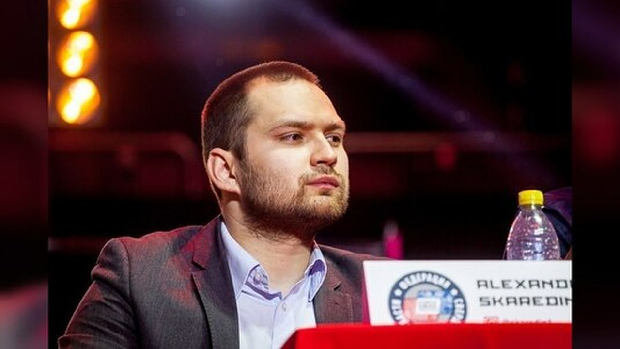 Главная картинка новости: «Двум нашим бойцам пора переходить в UFC»: промоутер – об ММА на Урале и поединке года