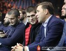 Боец Хабиб Нурмагомедов в Екатеринбурге бросил вызов американскому боксеру Мейвезеру