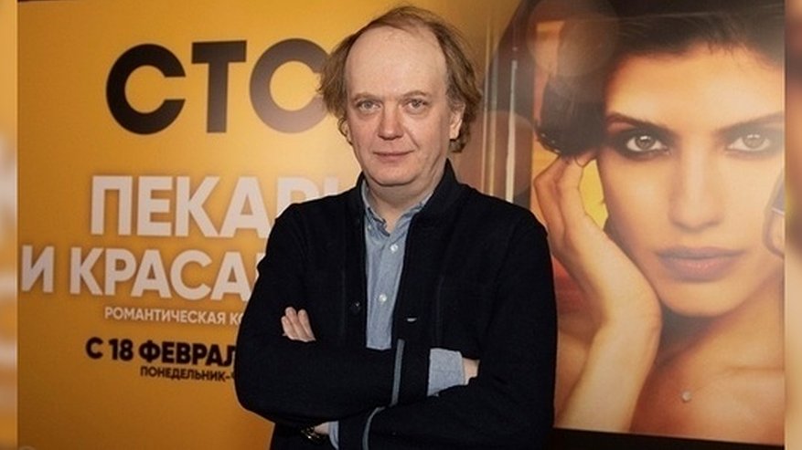 Режиссер Федор Стуков рассказал о сериале «Пекарь и красавица», романах на съемках и экс-мэре Екатеринбурга Ройзмане