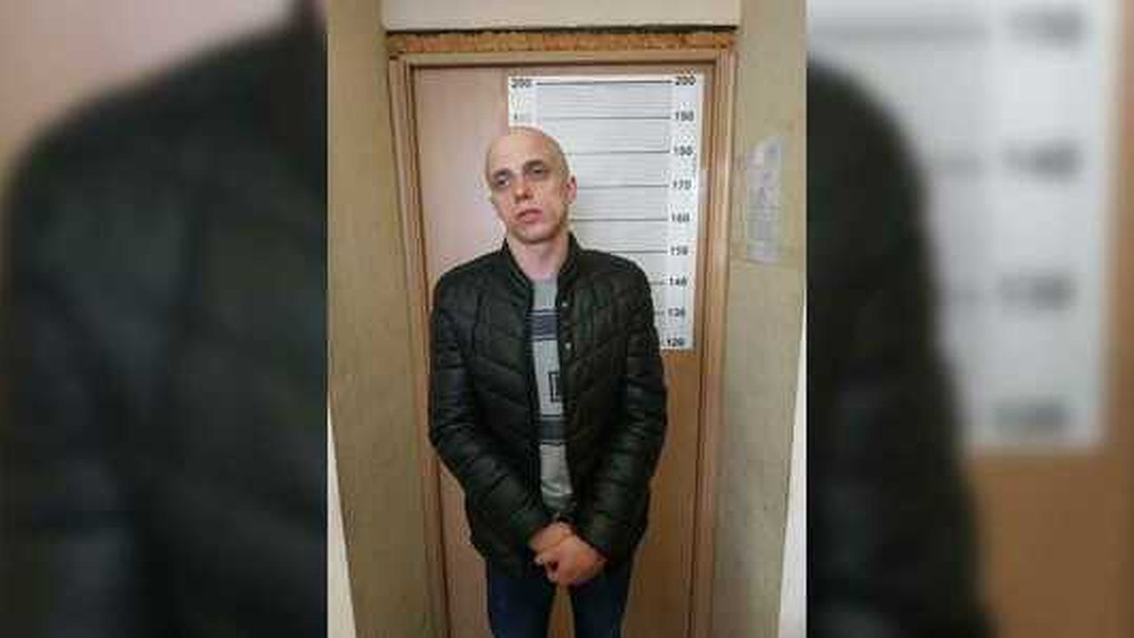 Главная картинка новости: Екатеринбуржец попытался угнать Infiniti, но владелец устроил погоню и вернул авто