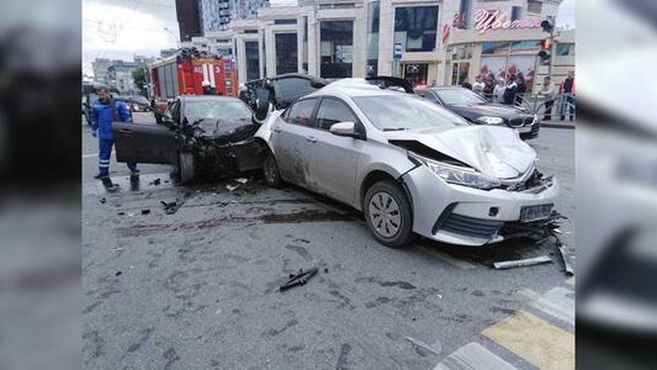 Главная картинка новости: Суд пересмотрит дело Васильева о резонансном ДТП на Малышева