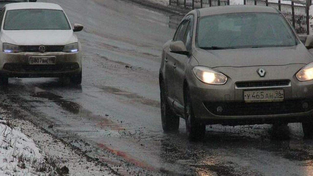 Главная картинка новости: Центральную улицу Екатеринбурга ждет капитальный ремонт