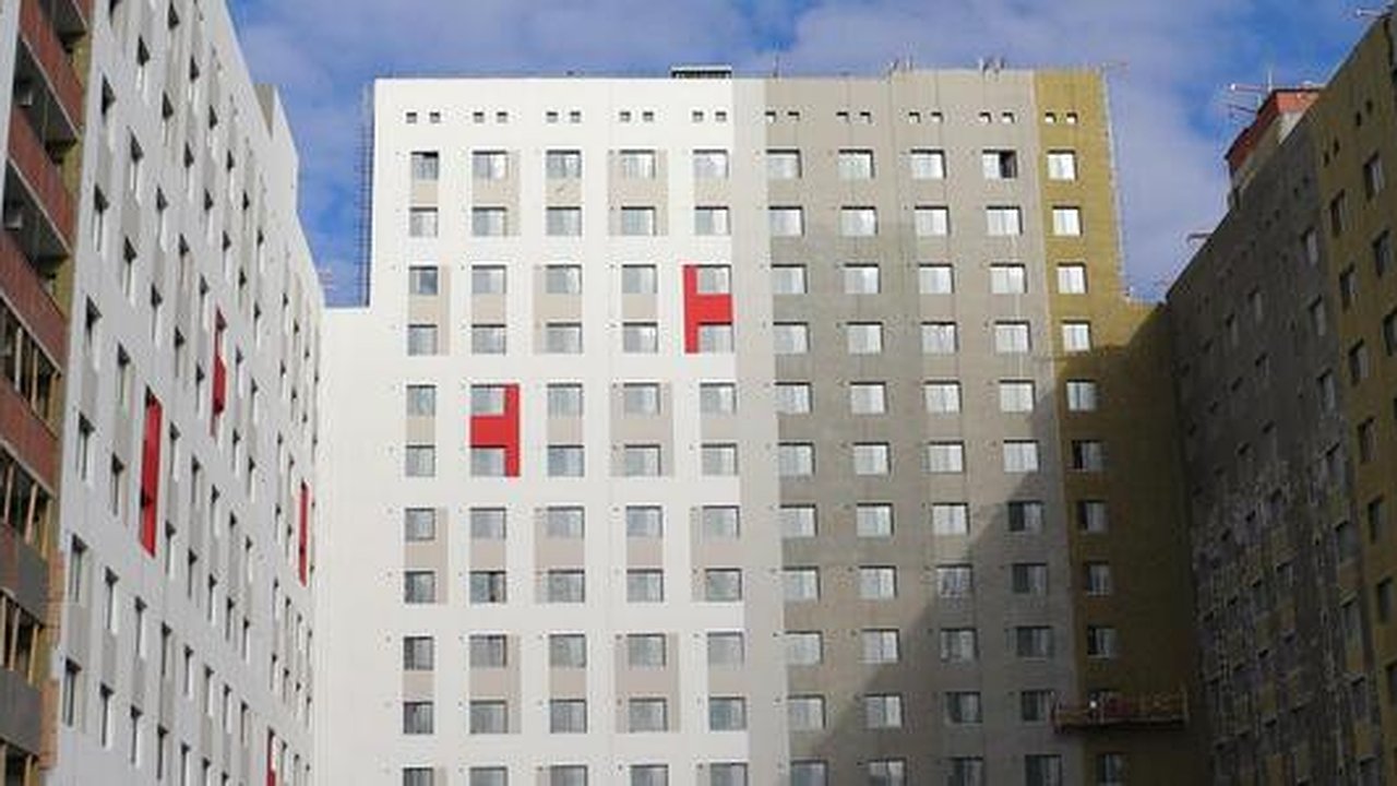 Главная картинка новости: «Изнанка» Деревни Универсиады: смотрим на комнаты студентов и бассейны с НАШЕЙ