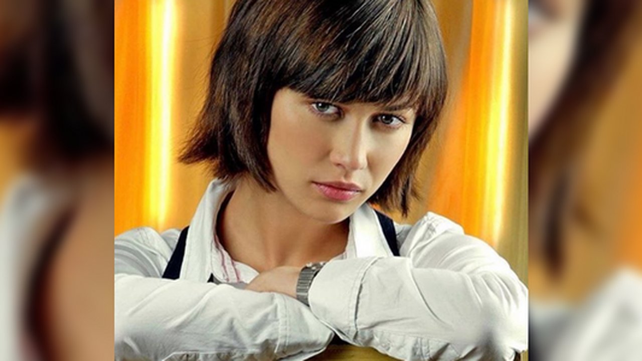 Главная картинка новости: "Девушка Джеймса Бонда" актриса Ольга Куриленко заразилась коронавирусом