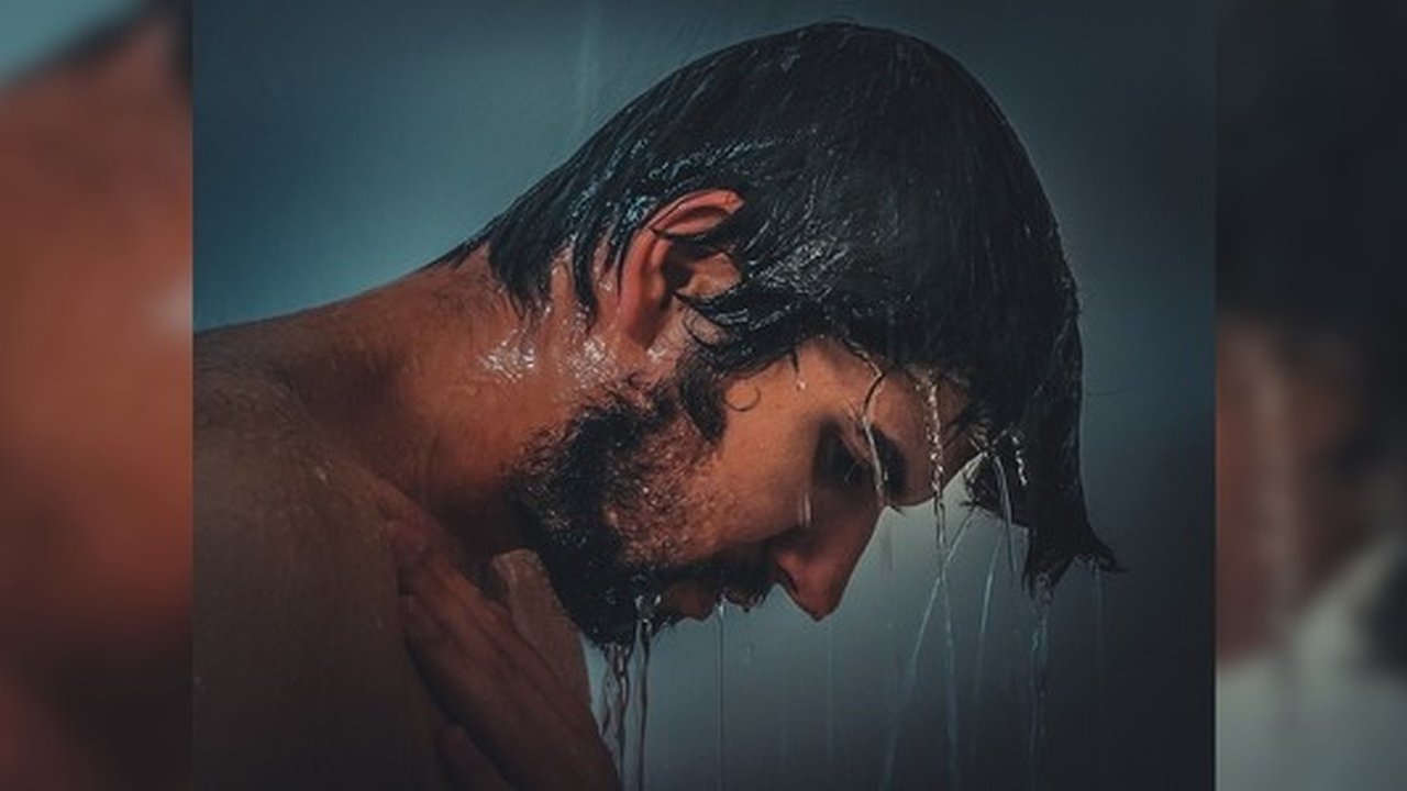 Главная картинка новости: Врачи рассказали, какие привычки и продукты вызывают неприятный запах тела у человека