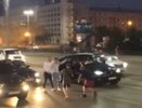 Сотрудники ГИБДД ищут водителей, перекрывших центр Екатеринбурга ради записи ролика