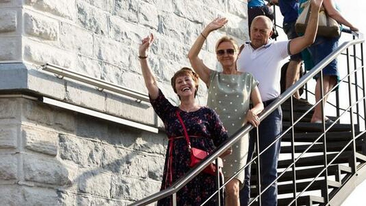 Главная картинка новости: НАША Афиша: где в Екатеринбурге вкусно перекусить немецкими колбасками, да еще и бесплатно