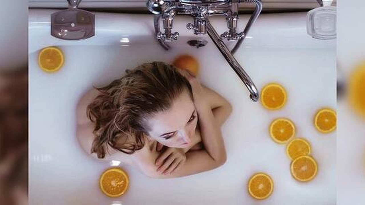 Главная картинка новости: Врачи запретили часто мыться и подолгу сидеть в горячей ванне