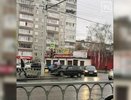 В Екатеринбурге столкнулись три иномарки