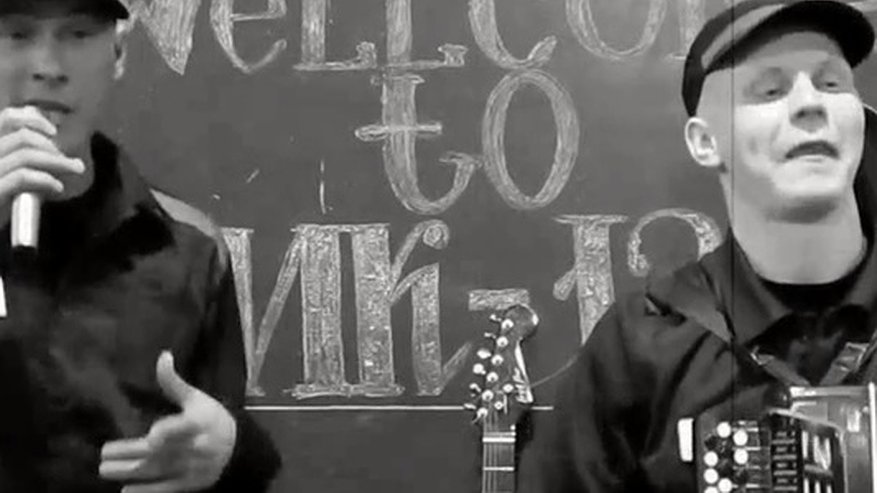 Главная картинка новости: Уральские заключенные рэпом пригласили Басту в гости: он согласился