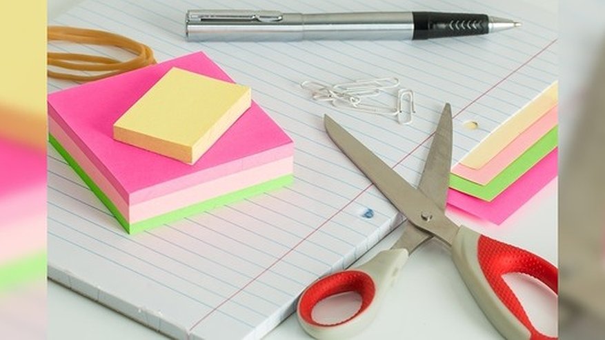 Главная картинка новости: В Екатеринбург на выставку привезут кучу личных записок со всей страны