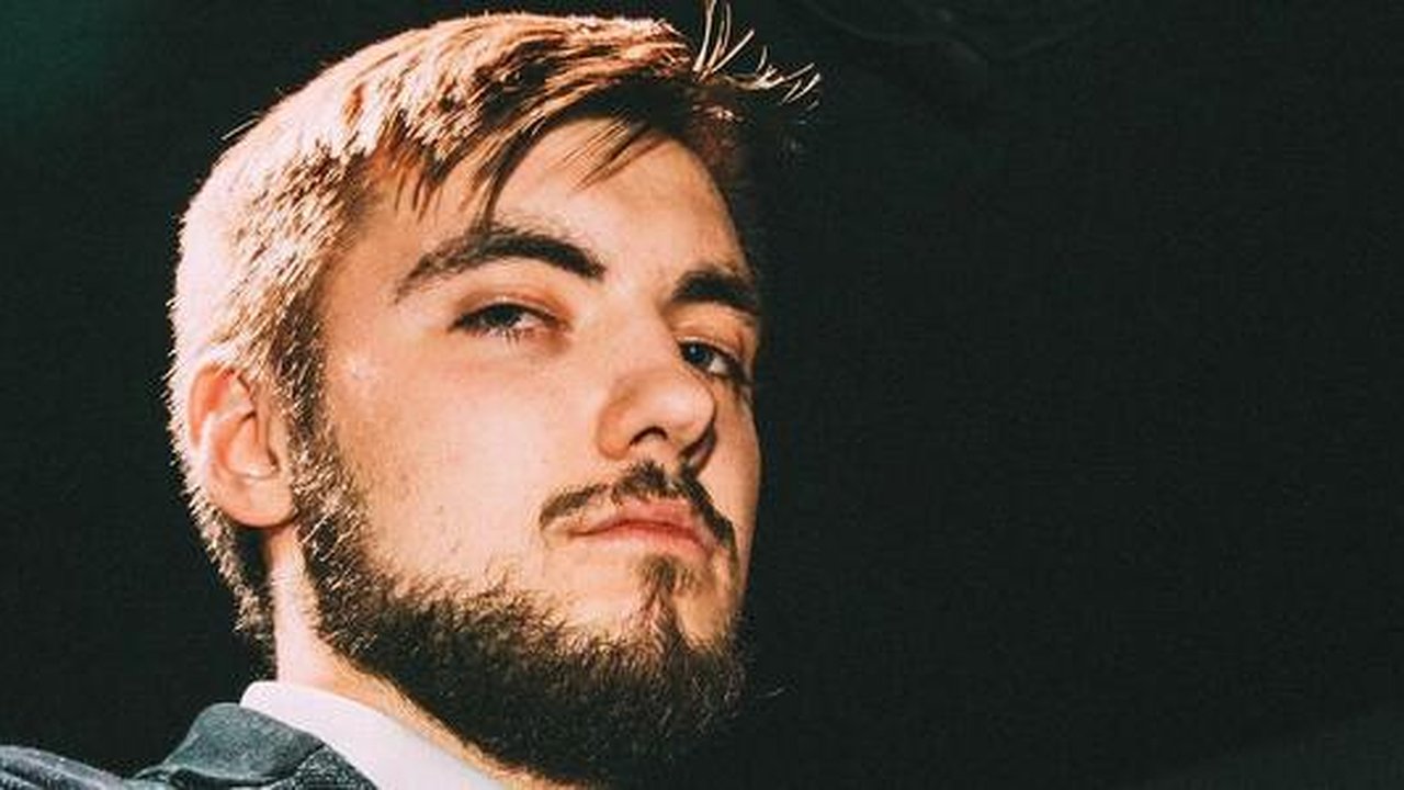 Главная картинка новости: Екатеринбургский комик рассказал, как попасть на шоу ТНТ