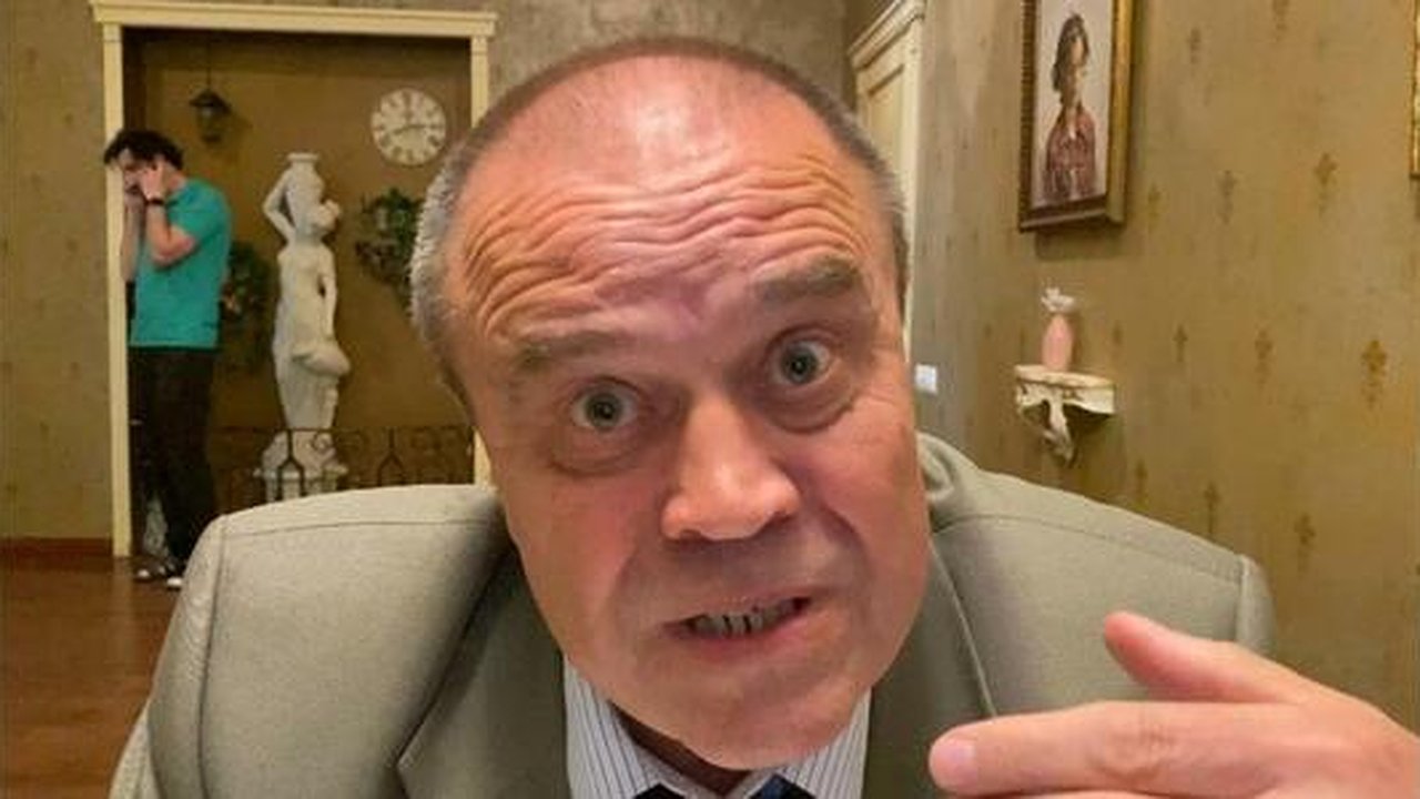 Главная картинка новости: Актер из Екатеринбурга попал в сериал Семена Слепакова