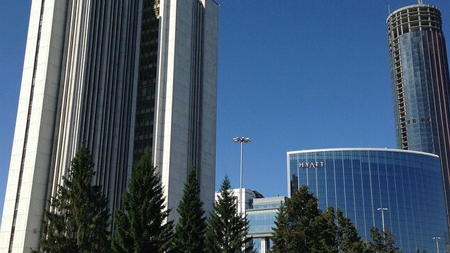 Главная картинка новости: Снимать уже не выгодно: стоимость аренды квартиры в Екатеринбурге поднялась на 24% за год