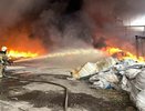 На Елизавете вспыхнул мощный пожар