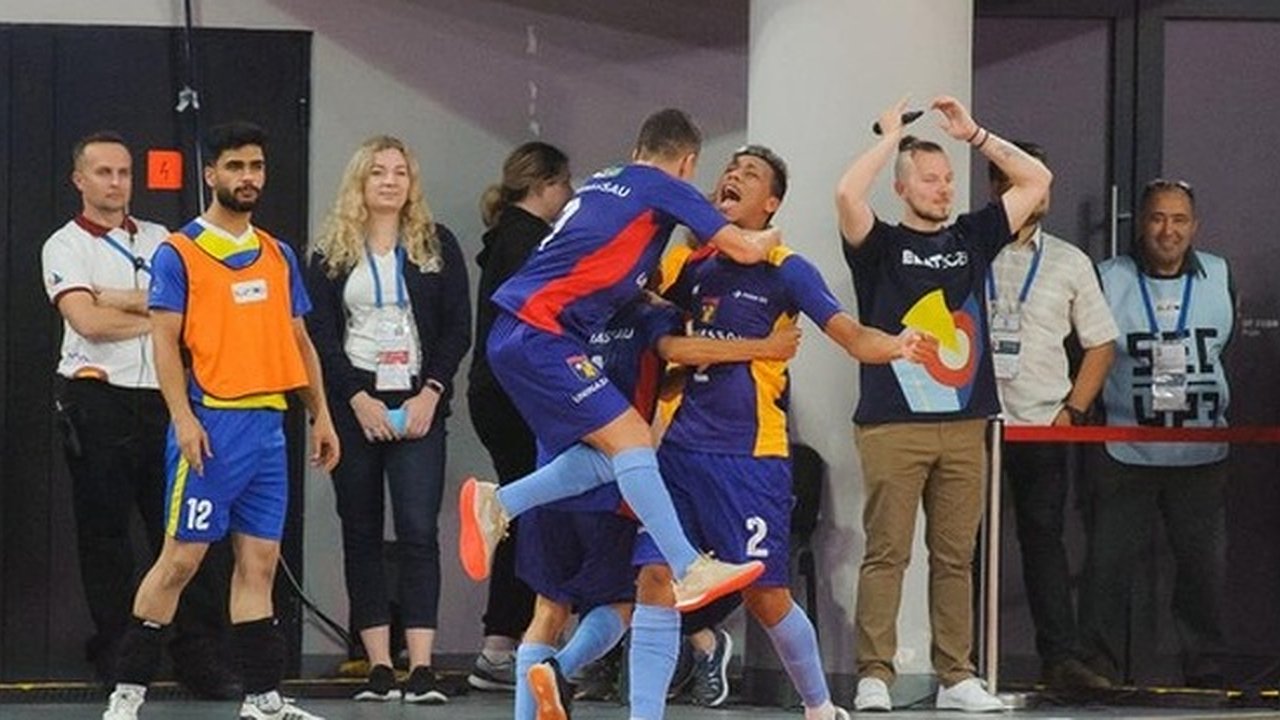 Главная картинка новости: В Екатеринбурге снова ждут Путина. Зачем приезжает Президент?