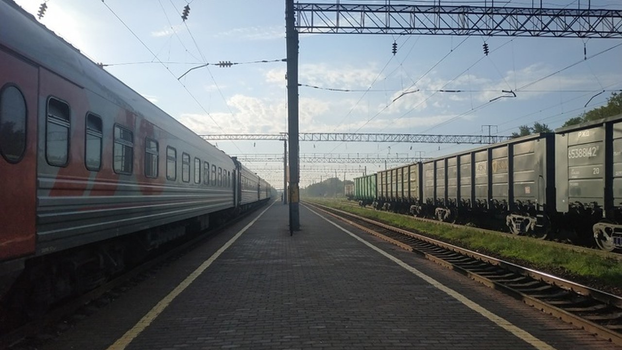 Главная картинка новости: Случайность ли? Женщина погибла на железнодорожных путях под Екатеринбургом