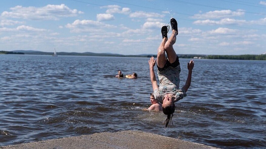 Главная картинка новости: На Урале за лето утонули 22 человека