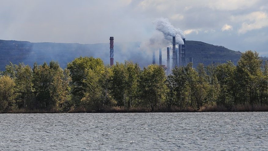 Главная картинка новости: На Урале пропавшую месяц назад девушку достали в пакете из реки