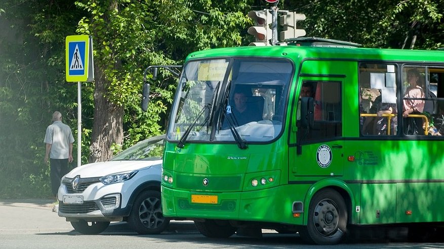 В Екатеринбурге 3 автобуса изменят свой маршрут