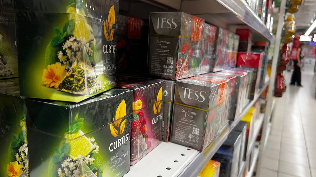 Главная картинка новости: «Обходите этот чай стороной»: Росконтроль назвал сразу 3 популярных бренда, которые попали в черный список