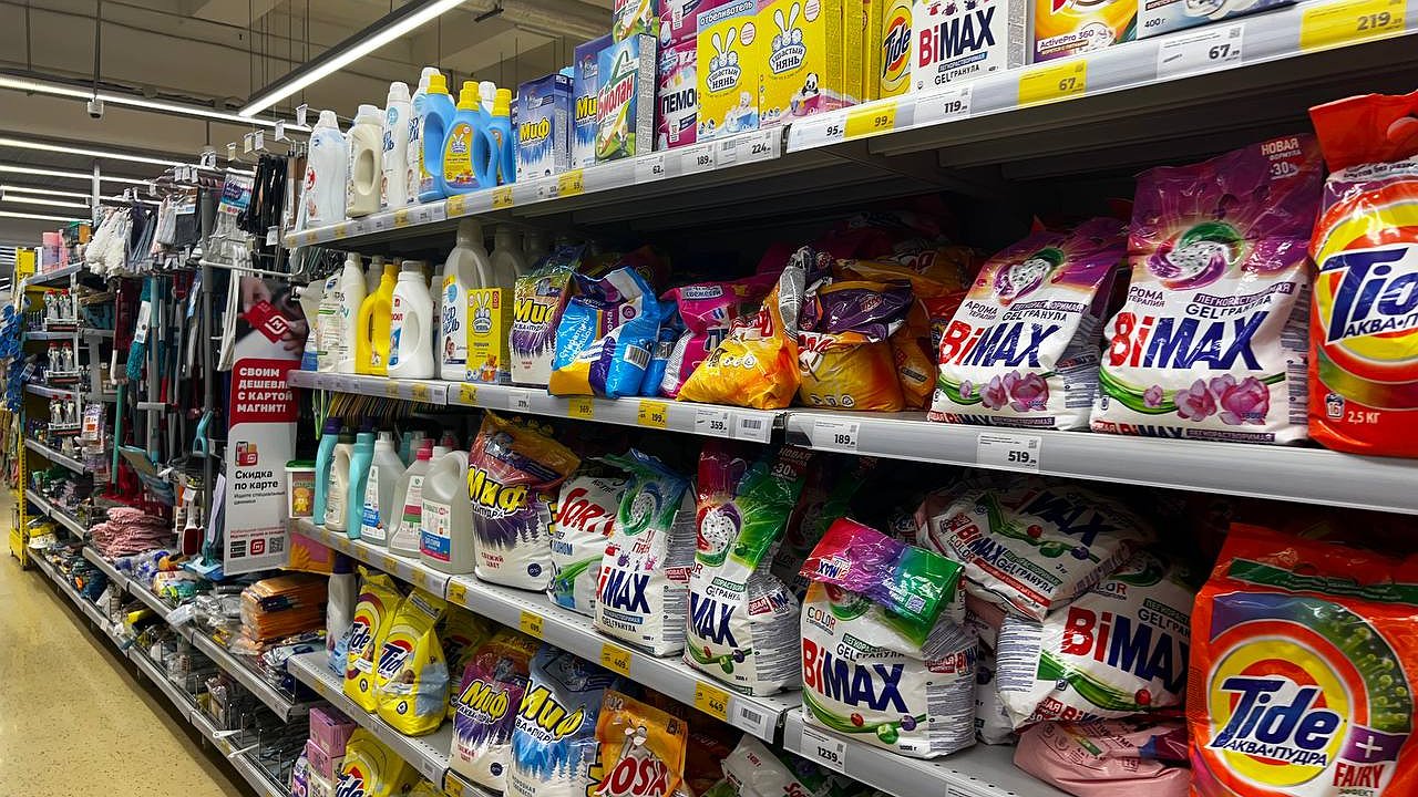 Главная картинка новости: Стоят копейки, а отстирывают лучше элитных: Роскачество выявило 5 самых лучших стиральных порошков