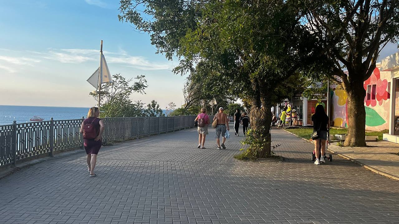 Главная картинка новости: С понедельника начнется светлая полоса: Глоба назвала знак зодиака, который вылез из пучины неудач и теперь засияет