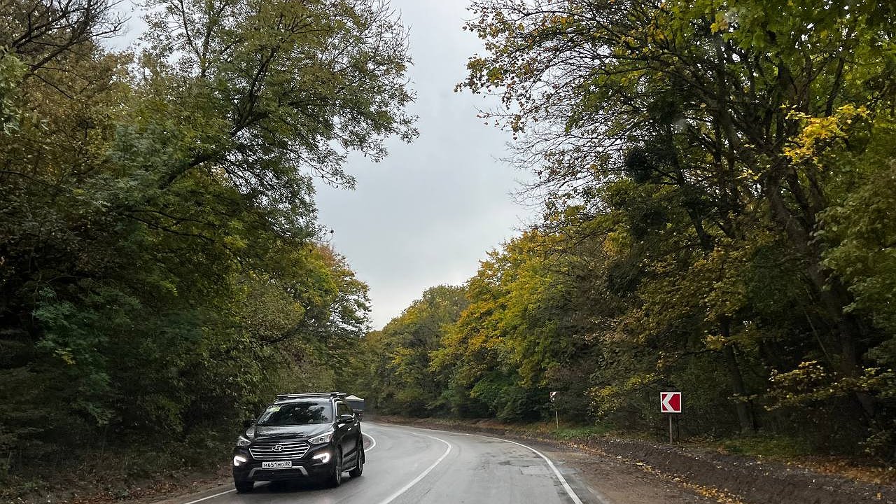 Главная картинка новости: Октябрь будет аномальным: синоптики рассказали, к чему нужно уже сейчас готовиться россиянам
