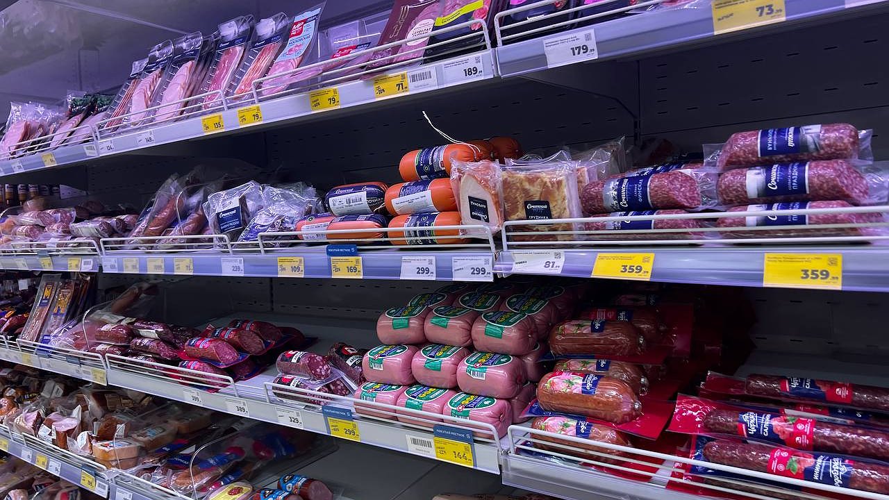 Главная картинка новости: В Свердловской области в копченой колбасе обнаружен антибиотик