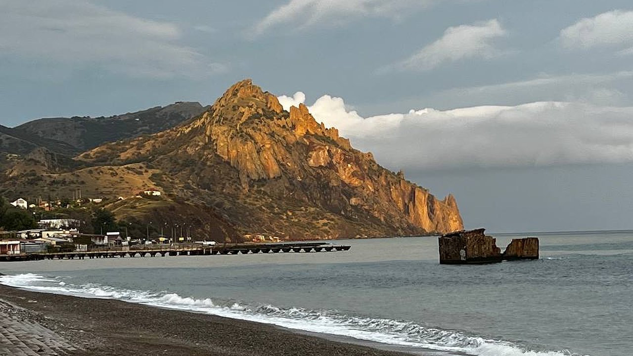 Главная картинка новости: Избранные Богом: Глоба предсказал дичайшую волну удачи трем знакам Зодиака с 18 октября