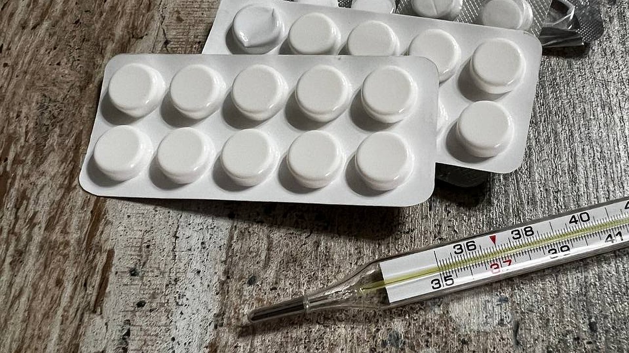 Главная картинка новости: За неделю в Свердловской области более 30 тысяч человек заболели ОРВИ