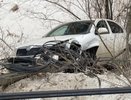 «Не справился с управлением»: в Новоберезовском водитель Skoda снес опору электропередач