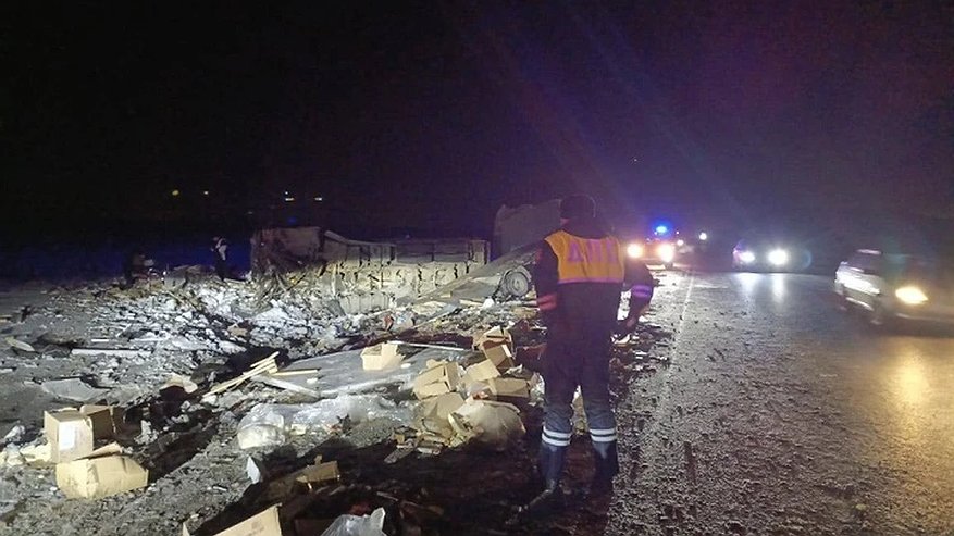 Главная картинка новости: Смертельная авария произошла на трассе Екатеринбург-Тюмень