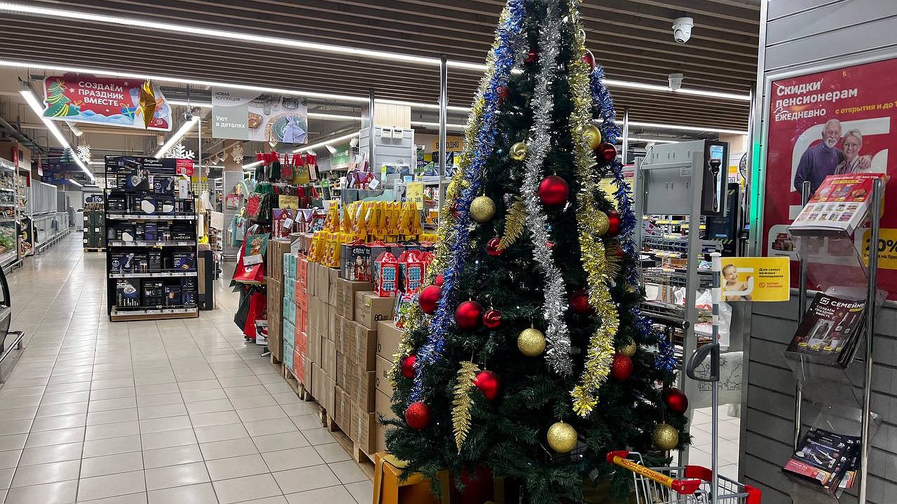 Главная картинка новости: В Свердловской области резко подорожало мясо, молочные продукты и хлеб