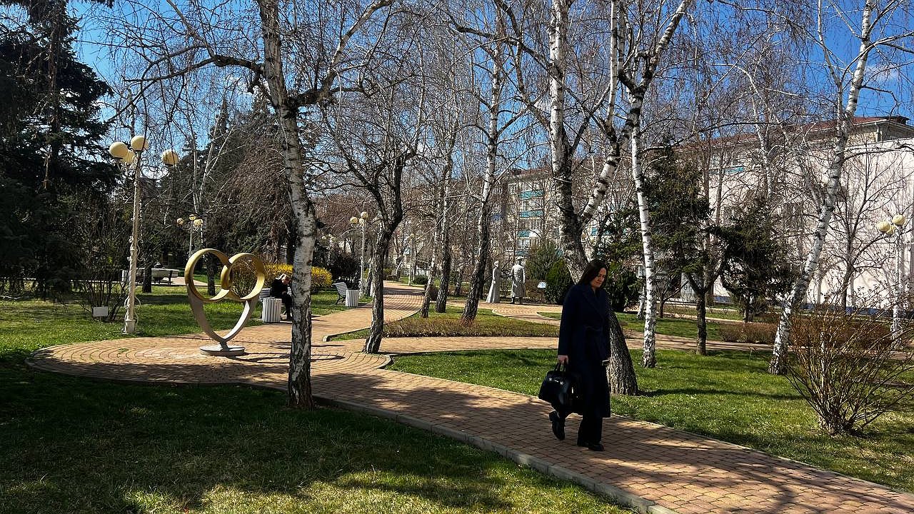 Главная картинка новости: Вселенная приготовила им подарок:  даты рождения, которые магнитом притянут удачу - кто же этот счастливчик