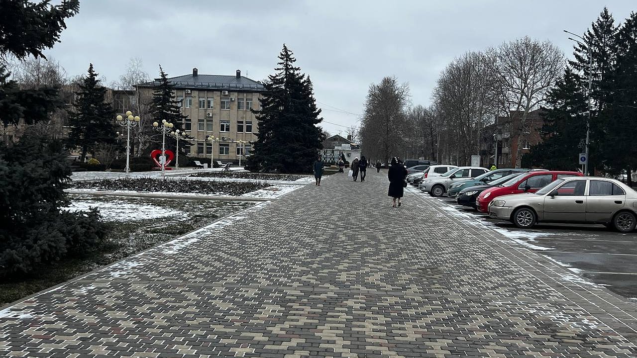 Главная картинка новости: Зима просто так не отступит: синоптики обещают новую волну холода в России