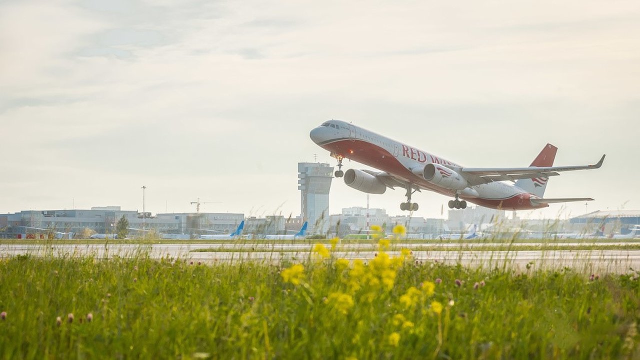 Главная картинка новости: Откроют прямые рейсы из Кольцово в Ставрополь
